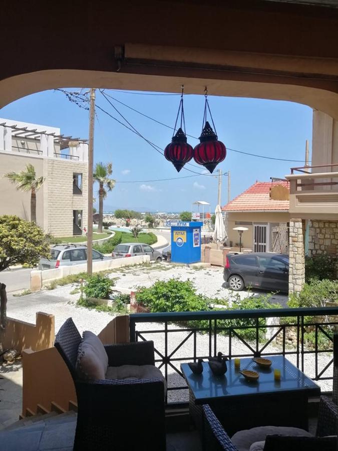 Villa Eleni Seaside Apartments Platanés 外观 照片