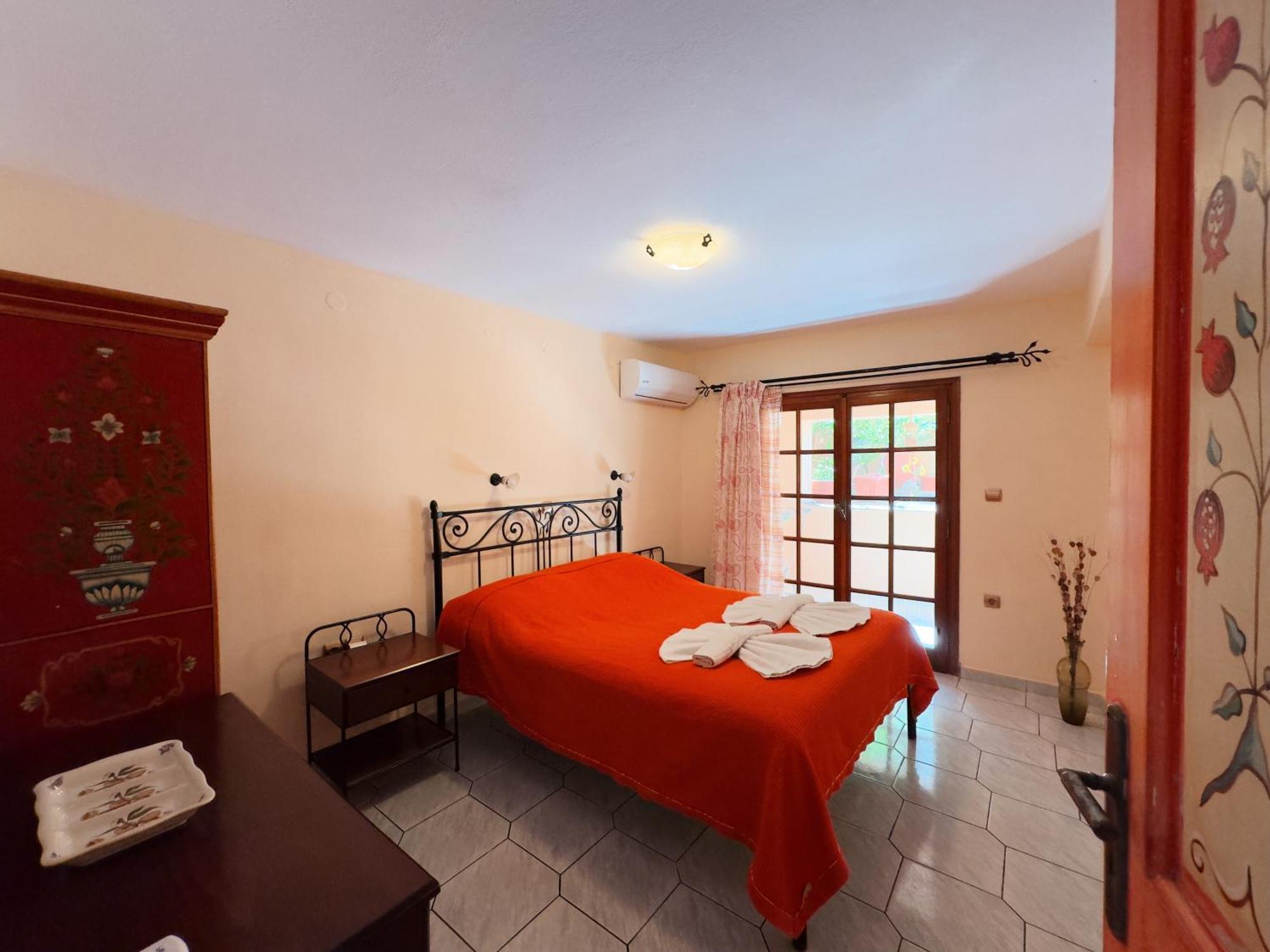 Villa Eleni Seaside Apartments Platanés 外观 照片