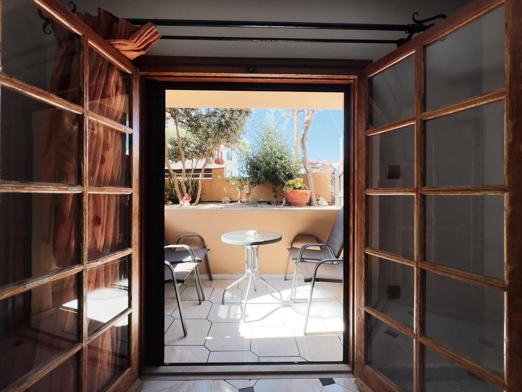 Villa Eleni Seaside Apartments Platanés 外观 照片