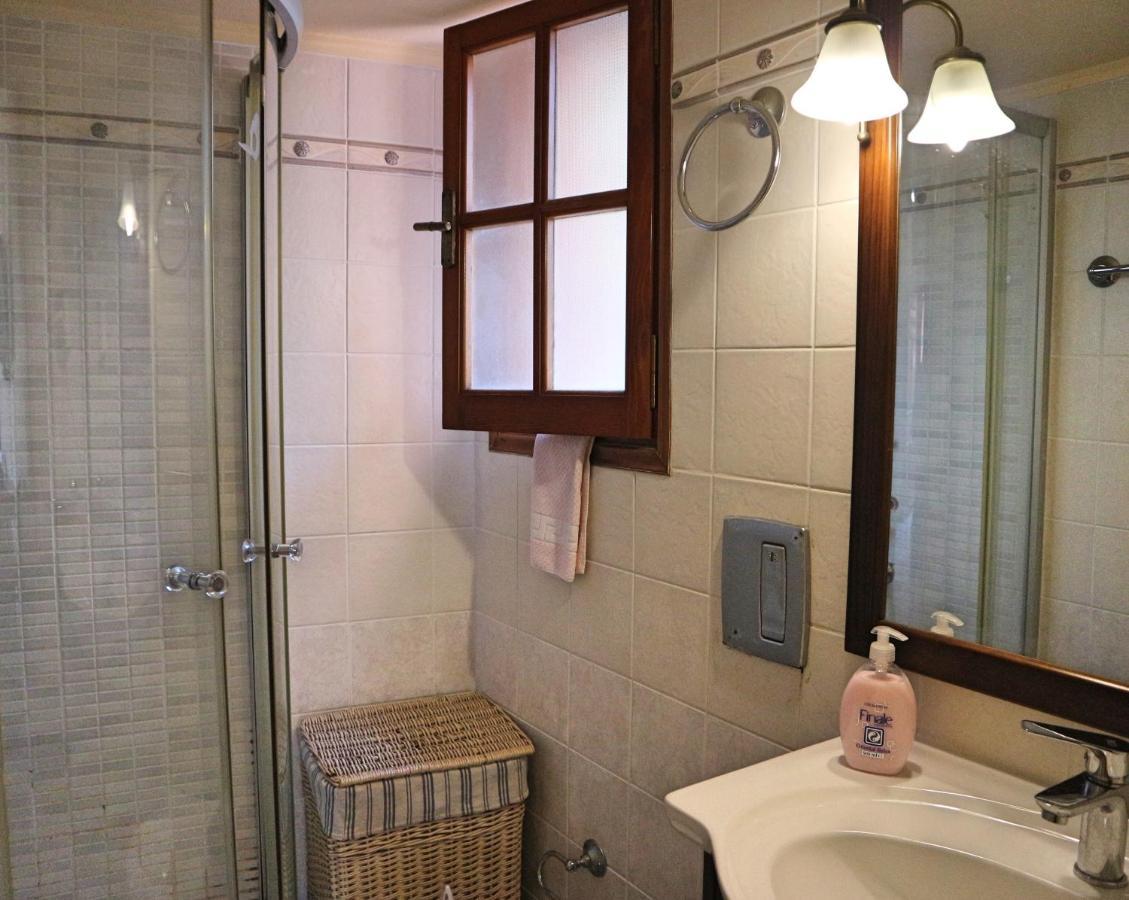 Villa Eleni Seaside Apartments Platanés 外观 照片