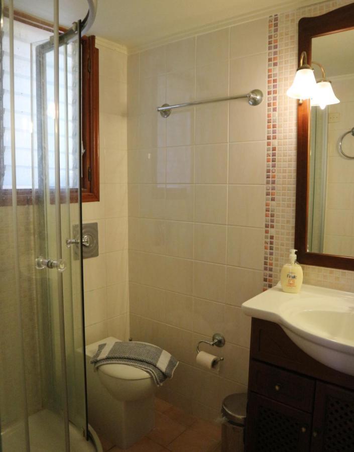 Villa Eleni Seaside Apartments Platanés 外观 照片